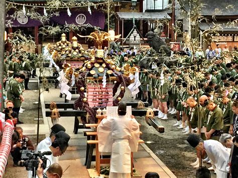 三社祭 浅草神社例大祭 浅草観光連盟