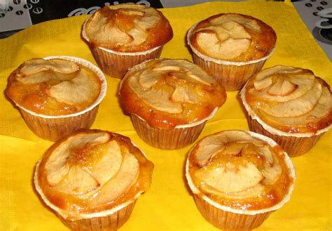 Muffin Al Farro Con Fragole E Mandorle