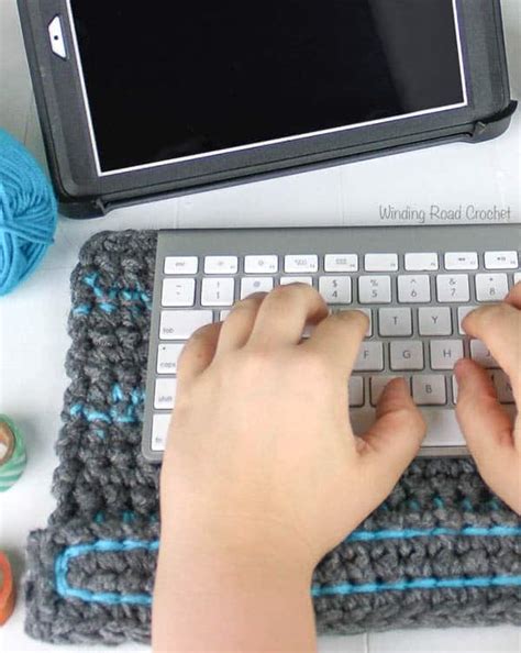 Quick Keyboard Wrist Rest Free Crochet Pattern Winding Road Crochet