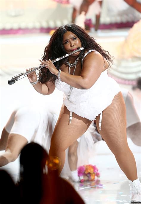 Lizzo Performance at the 2019 BET Awards Video | POPSUGAR Entertainment ...