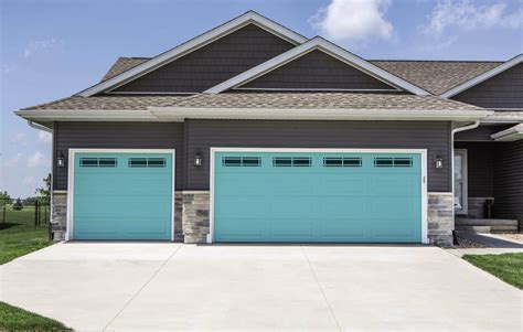 Garage Door Color Trends: Choosing the Perfect Shade - Overhead Door ...