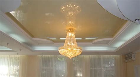 Как крепить люстру к натяжному потолку: монтаж, крепление, как ...