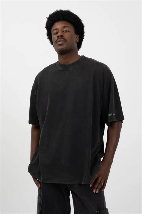 bp iconic  tee faded black