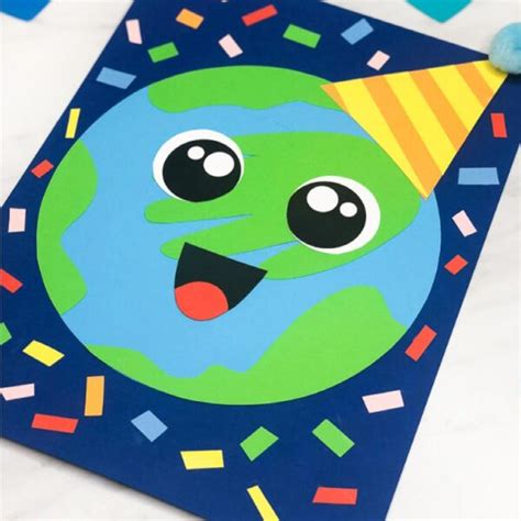 55 Unique Earth Day Crafts and Tutorials • Craft Passion