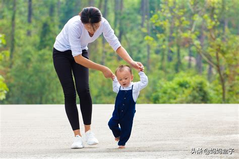 婴儿走路早好还是晚好（10） 幼儿百科 魔术铺