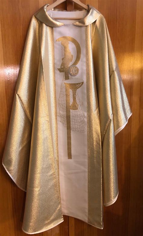 Gold Brocade Chasuble Vestments Etsy