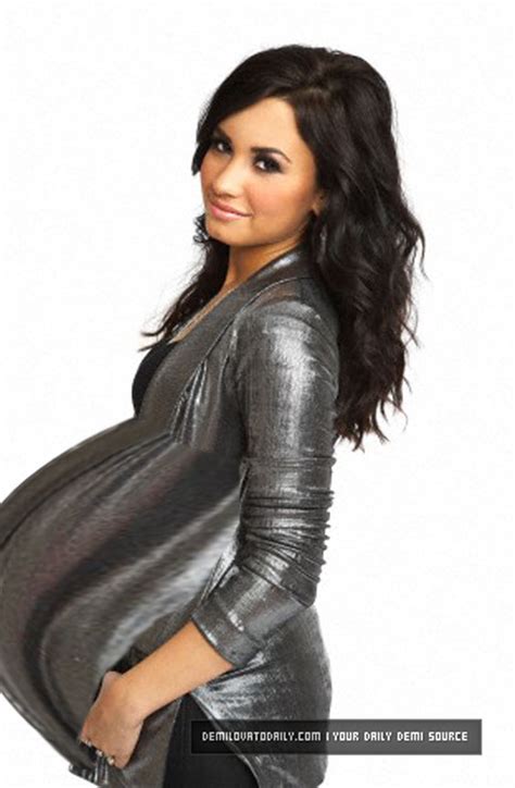 Demi Lovato Pregnant By Chrissyaiart On Deviantart