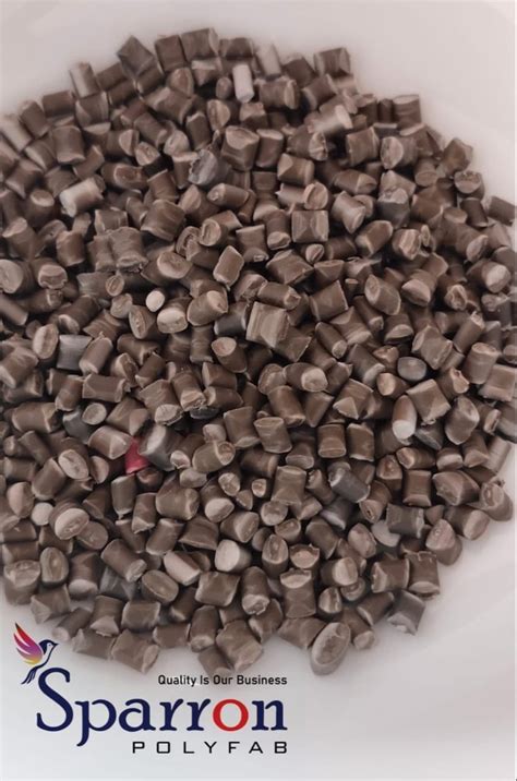 Colored Chocolate Color PP Reprocessed Plastic Granules Packaging Size