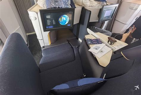 A Step Backwards Review Of The New Finnair Business Class On Helsinki New York Airbus A330