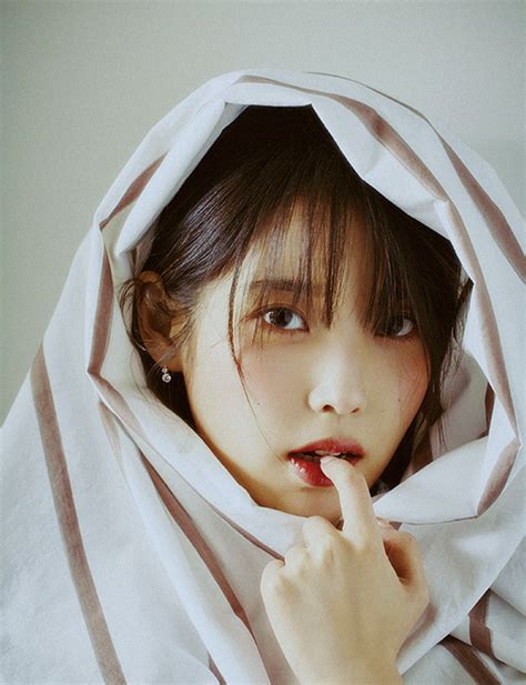 Beautiful Mess Iu 아이유 Lee Jieun 이지은 → Cosmopolitan Korea X