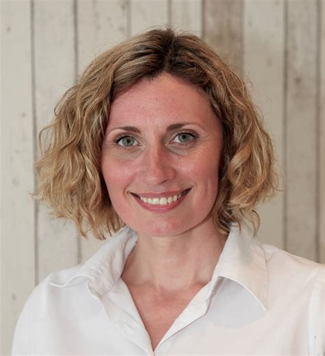 New Acupuncturist a big hit in Pembrokeshire - Rothery Health Clinic
