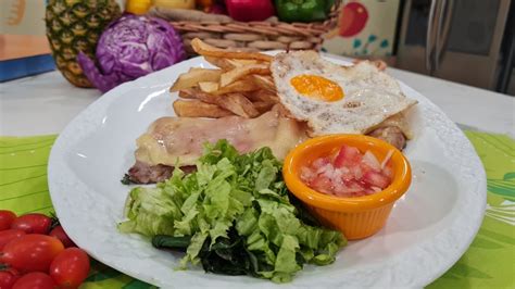 Pulpón de la casa con papas fritas y mix de verdes Basta de Cháchara