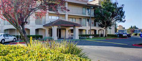 Photo Gallery | Inn at Rohnert Park - Rohnert Park, CA