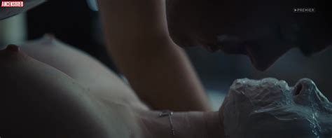 Naked Yana Enzhaeva In Dark Spell