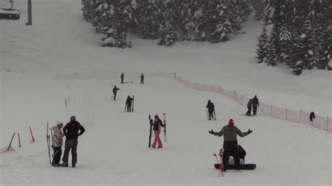 Kastamonu Ilgaz Yurduntepe Kayak Merkezi Nde Hafta Sonu Yo Unlu U