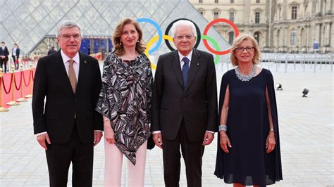 Sergio Mattarella Torna A Parigi Per Le Paralimpiadi Il Saluto Al