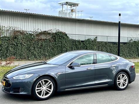 Tesla Model S Motors D Free Supercharge Autopilot Pk