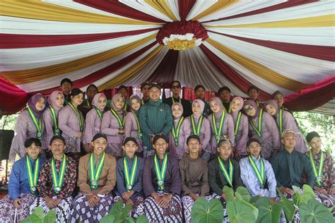 Wisuda Sma N Cangkringan Angkatan Ke Satukan Tekad Menuju