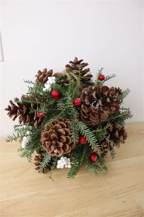 Farmhouse Christmas Diys With Pine Cones Artofit