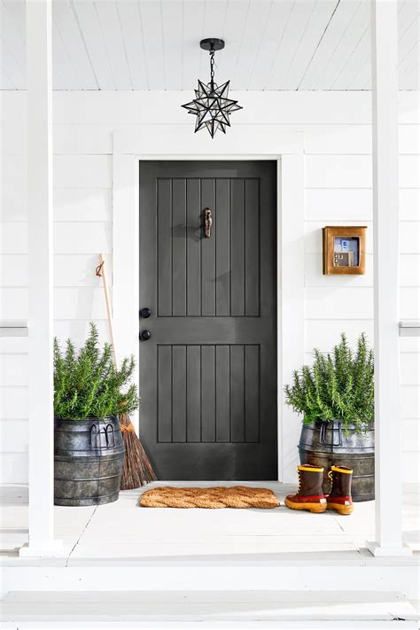 front door color on gray house
