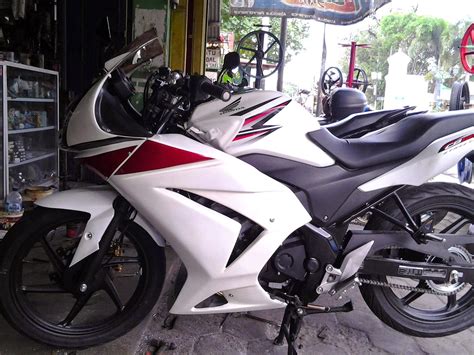 Modifikasi Cb150r Streetfire Full Fairing Thecitycyclist