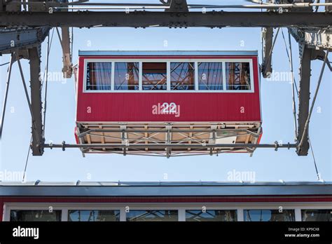 Cabina Roja Vintage Hist Rico De Noria Gigante Wiener Riesenrad