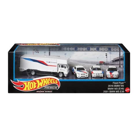 Машинка Hot wheels Гараж BMW серии GMH купить с доставкой по выгодным ценам в интернет