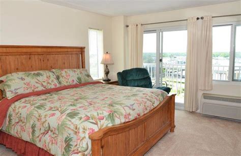 Dolphin Run Condominiums (Virginia Beach, VA) - Resort Reviews