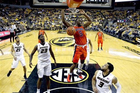 Depth the reason for Auburn basketball's consistent 50-point second ...