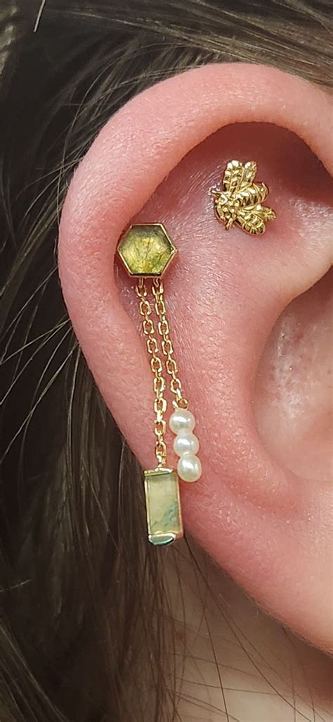 Helix And Flat With Gold And Moss Agate