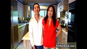 Te encantará ver a esta feliz MILF asiática como sh XVIDEOS