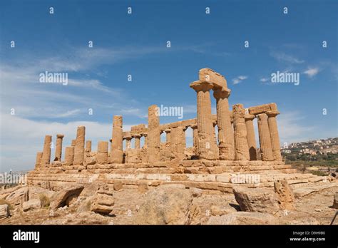 Tempio Di Giunone Juno Or Hera Temple Valle Dei Templi Agrigento