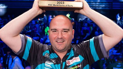 Rob Cross beats Nathan Aspinall in thrilling New Zealand Darts Masters ...