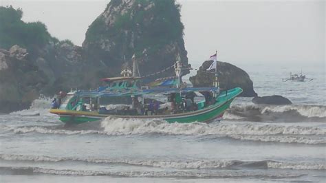 Perahu Nelayan Puger Berangkat Mencari Ikan Youtube