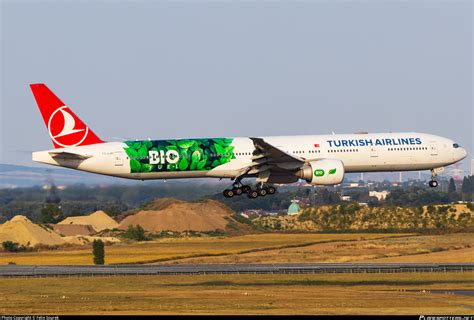 Tc Ljh Turkish Airlines Boeing F Er Photo By Felix Sourek Id