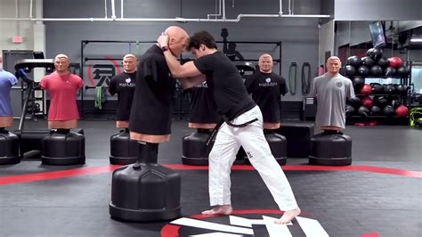 Striking Tip How To Throw A Great Straight Knee YouTube