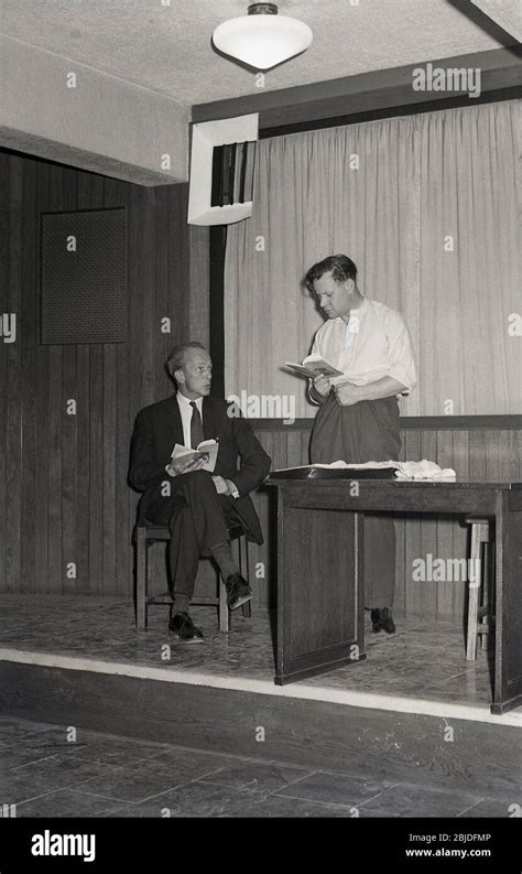 Local People Amateur Dramatics Hi Res Stock Photography And Images Alamy