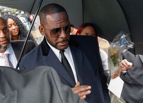 Minster Who Officiated R Kelly And Aaliyahs Wedding Testifies