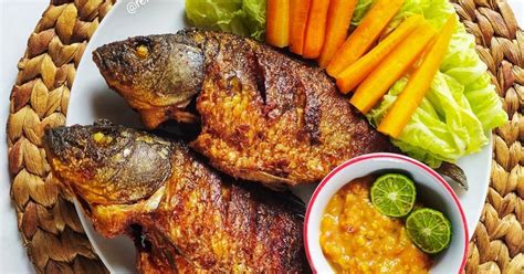 Resep Ikan Mas Goreng oleh Reni Nuraini - Cookpad