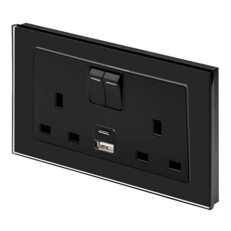 Retrotouch Black 13A Double Socket W USB Outlet 00659 At UKES