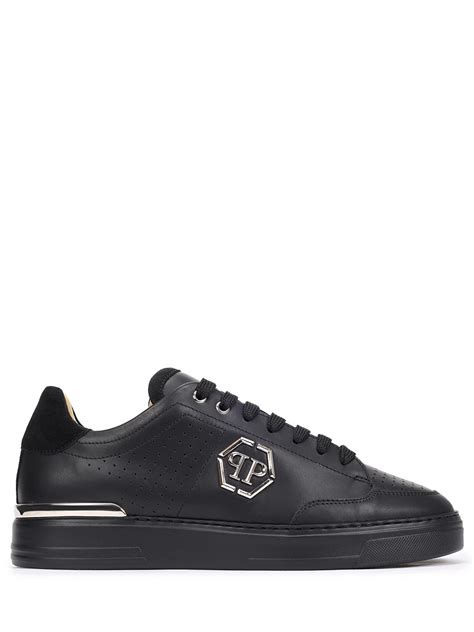 Кеды кожаные от PHILIPP PLEIN за 33 850 рублей со скидкой 50% (цвет ...