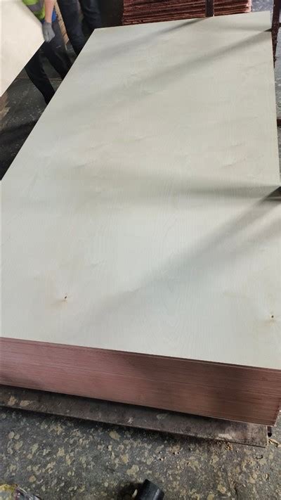 China Consmos Top Quality Mm Full Birch Plywood B B Grade For Cnc