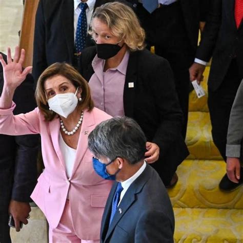 Nancy Pelosi aterriza en Taiwán y China lanza amenaza contra EE UU