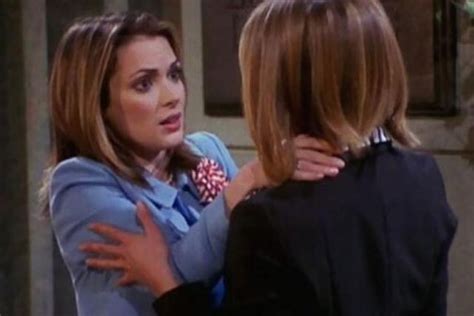 It S Time For A Lesbian Kiss Comediva