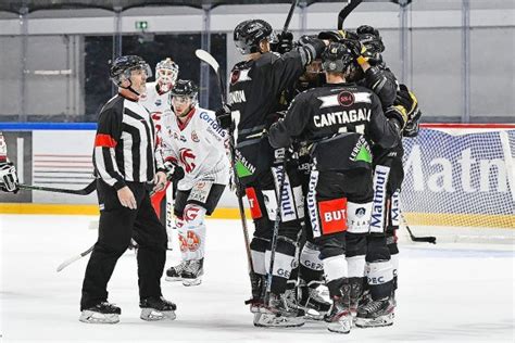 Hockey Sur Glace Magnus Vainqueurs D Amiens Les Dragons De Rouen