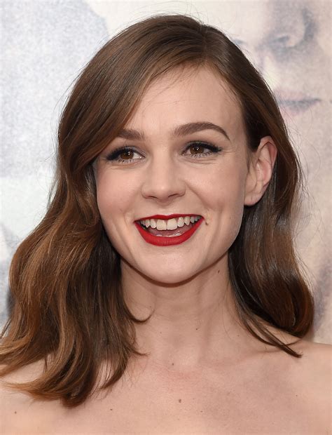 Collarbone-Length Hairstyles Are Having A Moment In Hollywood