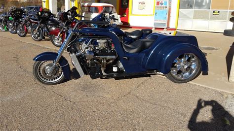 V8 Trike Chopper-v8 trike rolling chassis: blue trike