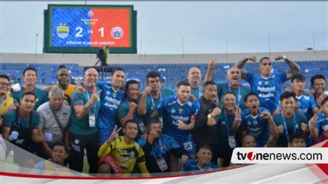 Klasemen Dan Top Skor Liga Persib Tempel Borneo Fc Di Puncak David