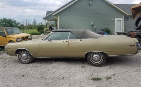 Fuselage Find: 1970 Chrysler Newport Convertible | Barn Finds