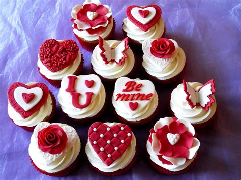 Valentine Fondant Cupcakes Valentine Art Pinterest Valentines